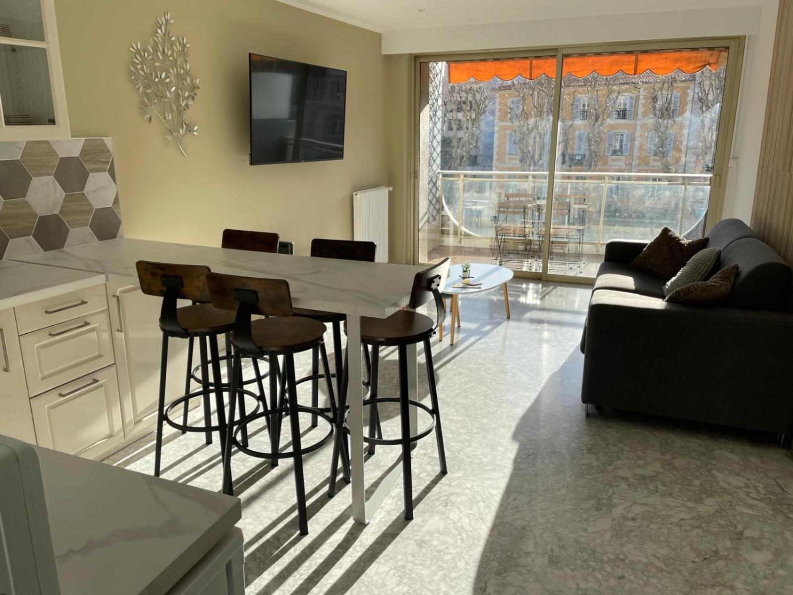 Immeuble Le Regency, Appartement 4 Pieces, 80 Metres De La Plage Menton Exterior foto